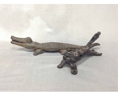NOVELTY CROCODILE NUTCRACKERalong with another nutcracker