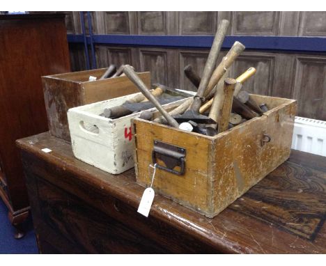 LOT OF VARIOUS VINTAGE AND OTHER CHISELS AND OTHER TOOLSincluding saws, in two vintage boxes
