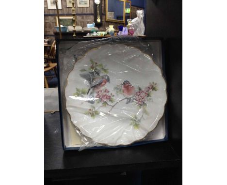 ROYAL WORCESTER LIMITED EDITION PLATESall boxed (8)