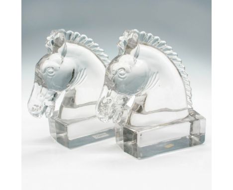 Heisey animal figurine collectables. Beautifully sculpted vintage glass bookends. Issued: c. 1937-1956Dimensions: 6"L x 2.5"W