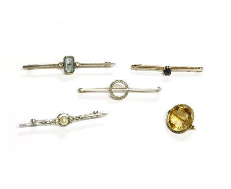 Four assorted bar brooches, and another, comprising of a gold Art Deco eight cut diamond circle bar brooch marked 15ct and Pl