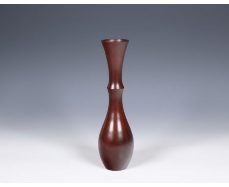 Japan, red-brown patinated bronze vase, signed Nakajima Yasumi II (1905-1986), of pear-shape with flared neck, in signed wood