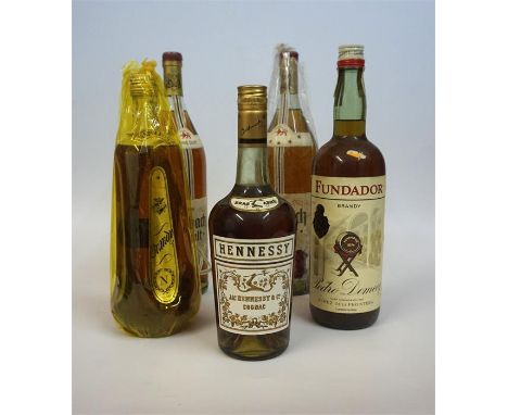 Five Bottles Of Assorted Brandy & Cognac, to include Hennessy Cognac, two litre bottles of  Asbach Uralt Brandy, boxed, Funda