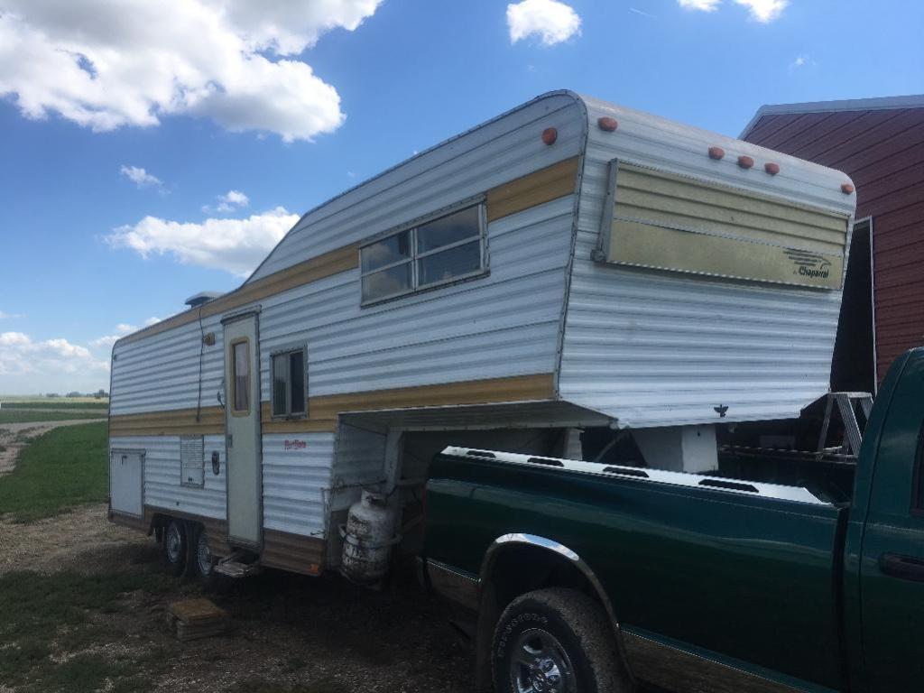 1973 Red Dale 25? gooseneck camper