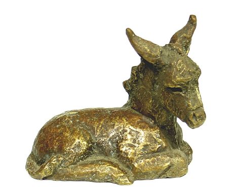 Rendlen-Schneider, Lore (Hohner) (1909 Stuttgart 1997) Liegender Esel. Bronzemodell, gold-braune Patina (Gebrauchsspuren). An