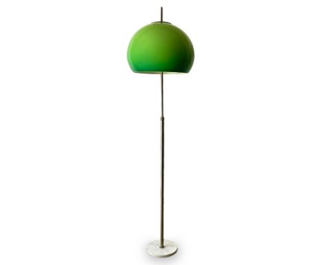 Guzzini, floor lamp with aluminum structure and diffuser Rotaflex in shades of green, marble base, to be re-electrified. 60s 