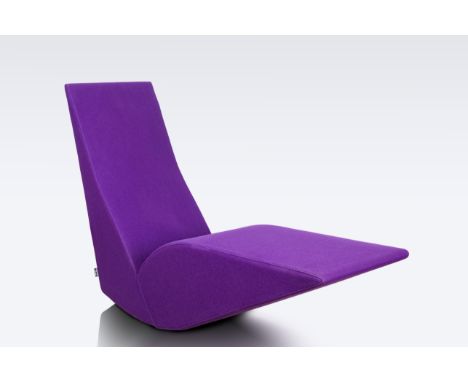 Tom Dixon (1959): A 'Bird Chair', Capellini, Italy, 2000sH 105 - L 52 - D 165 cm The Bird Chaise Longue is a rocking armchair