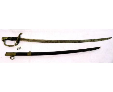 French light cavalry sabre and scabbard, no inscription. P&amp;P Group 1 (£14+VAT for the first lot and £1+VAT for subsequent