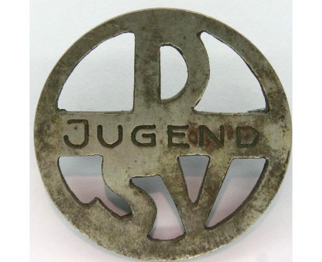 Hitler Youth Skiing badge. P&amp;P Group 1 (£14+VAT for the first lot and £1+VAT for subsequent lots) 