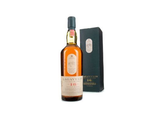 LAGAVULIN 16 YEAR OLD WHITE HORSESingle malt.The Islay distillery of Lagavulin first gained notoriety in 1862 when it was acq