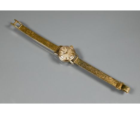 A vintage Omega ladies wristwatch, gilt .800 grade silver bracelet (approx. 28.3 g all-in) 
