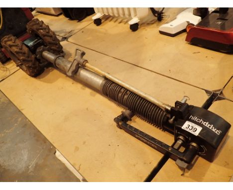 Hitch drive hydraulic trailer tool 