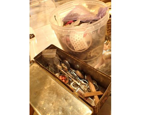 CWS tin and tub with jewellery lighter collectors spoons coins etc 