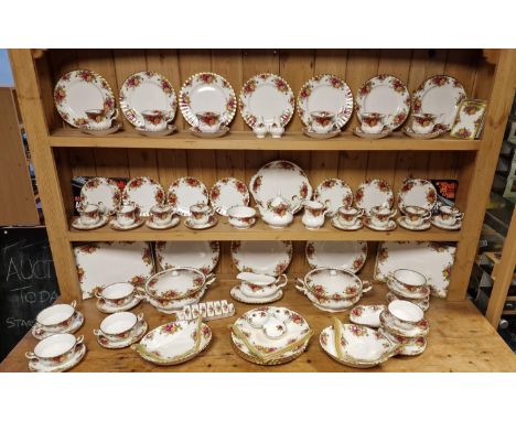 Royal Albert Old Country Roses Extensive Dinner &amp; Tea Service  - all 1962 backstamp, cabinet set and all 1st Quality, 90+