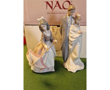Nao Lladro Pair of Boxed Figures inc married couple