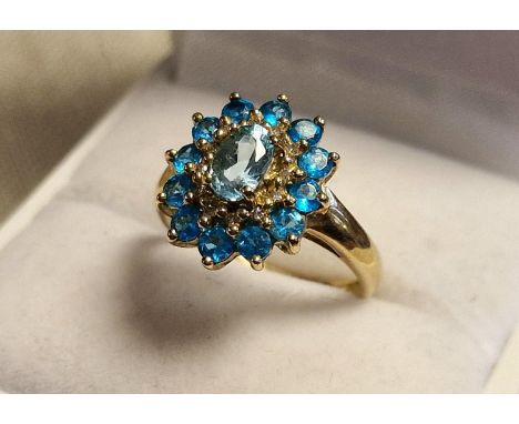 9ct Gold, Diamond &amp; Blue Topaz Cluster Ring, size K+0.5 &amp; 2.65g