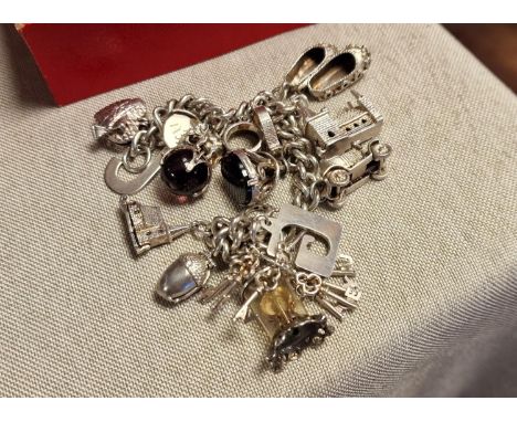 Silver (Sterling 925) Vintage Charm Bracelet - 68.9g