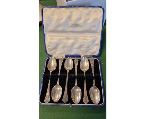 Silver Hallmarked Cooper Brothers Sheffield Set of Six Spoons - 98g