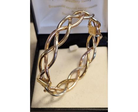 9ct White Gold &amp; Yellow Gold Celtic Designer Bracelet - 19.85g