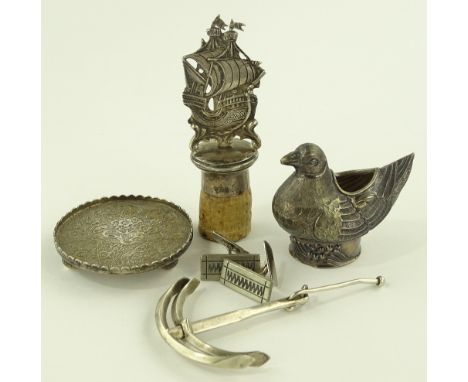 Novelty silver ships decanter stopper, ship anchor pendant and Chinese silver dish.