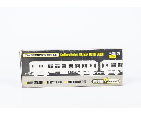 Wrenn 00 Gauge W3006/7 chocolate and cream Brighton Belle Power and Non-Powered cars, No 90 and 91, with packing rings, in or