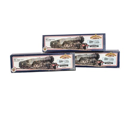 Bachmann Branchline 00 Gauge Steam Locomotives and Tenders, a boxed trio of V2 Class locomotives comprising  31-554 BR 60903 