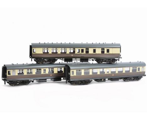 An ACE Trains 0 Gauge BR Mk 1 Three-Coach Set, type C13, set B, in WR chocolate/cream, comprising Brake/2nd class no W34154, 