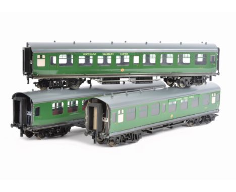 An ACE Trains 0 Gauge BR Mk 1 Three-Coach Set, type C13, set B, in BR (SR) green, comprising Brake/2nd no S34156, open 2nd no