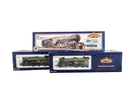 Bachmann Branchline 00 Gauge Steam Locomotives and Tenders, a boxed trio including Modified Hall 31-776 BR 7915 Mere Hall and
