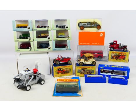 Oxford - Base Toys - Matchbox - Corgi - A collection of boxed vehicles including Foden FG Tipper, Bedford Pantechnicon, Leyla
