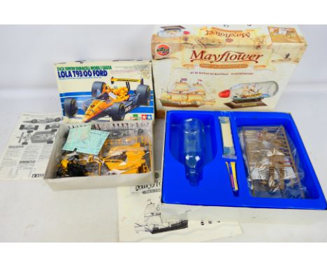 Tamiya - Airfix - A pair of model kits to include #60001 Mayflower Ship in a Bottle Kit and #20041 Dick Simon Duracell Mobil 