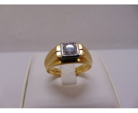 18ct yellow gold and diamond gentlemans ring, approx total weight 8.4g