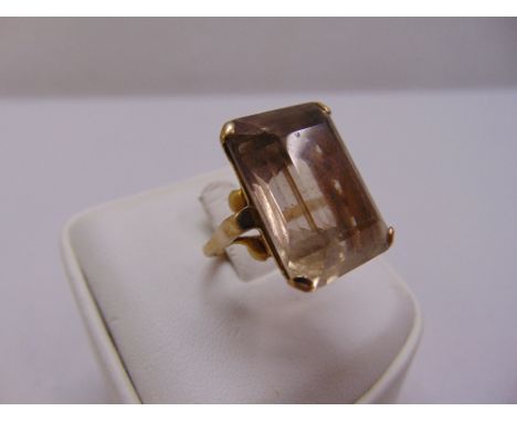 9ct yellow gold and citrine dress ring, approx total weight 6.8g