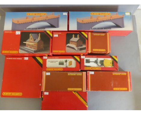 Model Railway - 11 Boxed Hornby trackside accessories to include R499 River Bridge x 2, R511 Waiting Room, R657 Girder Bridge