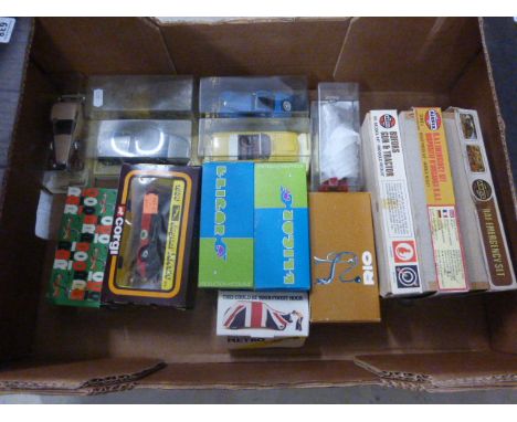 Good collection of 12 boxed diecast vehicles to include Solido x 6, Corgi x 2, Rio x 2 and Elicor x 2 plus three boxed Airfix