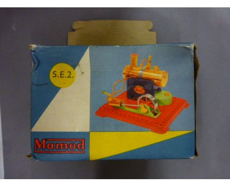Boxed Mamod SE2 Stationary Steam Engine