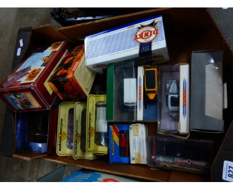 Collection of boxed diecast vehicles to include Corgi Inspector Morse 01806 The Remorseful Day, Corgi Tramlines C992/2 Glasgo