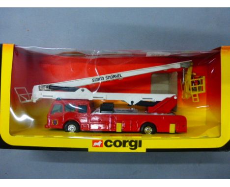 Boxed Corgi 1126 Simon Snorkel Fire Engine in excellent condition