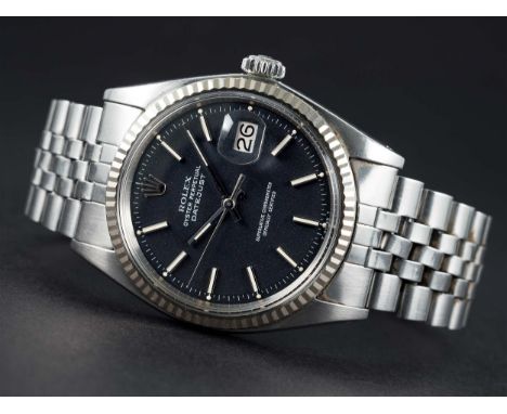 A RARE GENTLEMAN'S STEEL & WHITE GOLD ROLEX OYSTER PERPETUAL DATEJUST BRACELET WATCHCIRCA 1971, REF. 1601 WITH MATT BLACK "RE