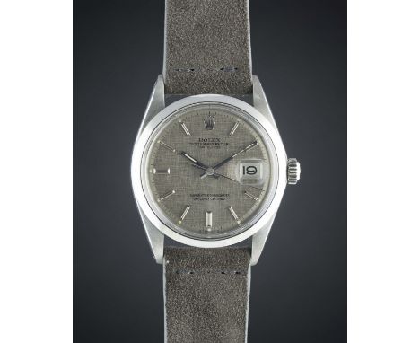 A GENTLEMAN'S STAINLESS STEEL ROLEX OYSTER PERPETUAL DATEJUST WRIST WATCHCIRCA 1971, REF. 1600 WITH GREY LINEN "SIGMA" DIALMo