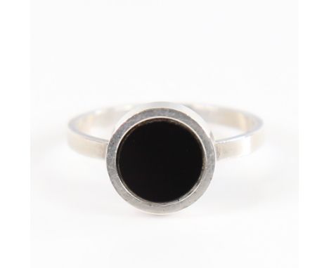NIELS ERIK FROM - a Vintage Danish modernist ring, stylised sterling silver set with onyx disc, setting diameter 11cm, size P