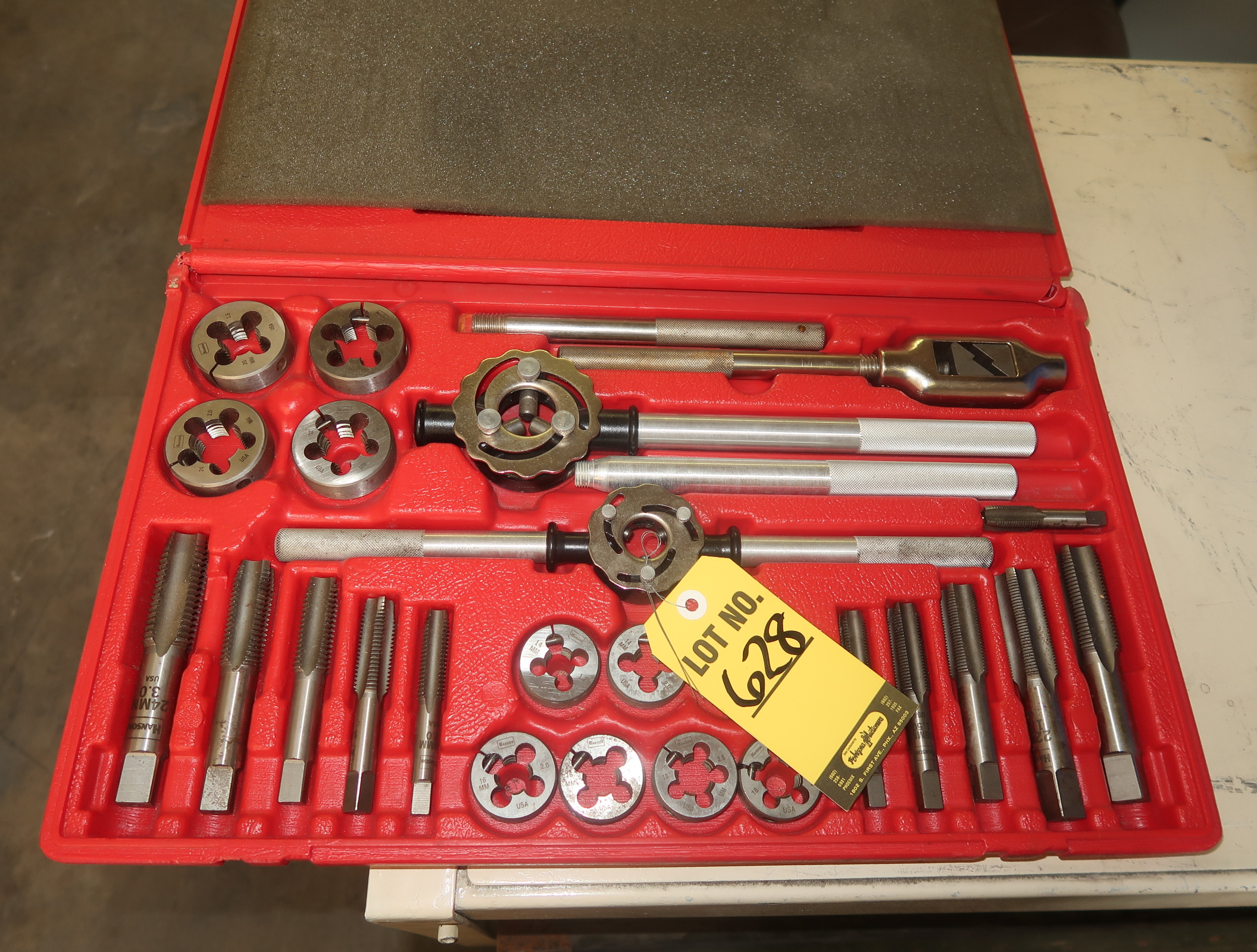 AMERICAN TOOL TAP & DIE SET