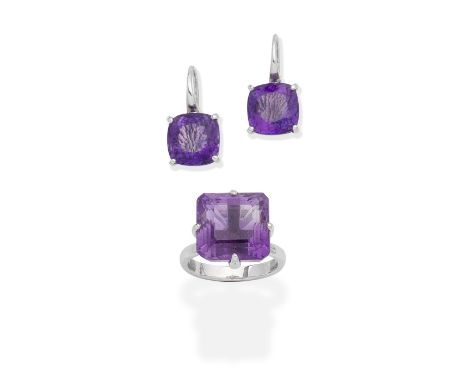 AMETHYST RING AND EARRING SUITESet with a cushion-shaped amethyst, the earrings en suite,  ring size approx. M½, earrings 2.0