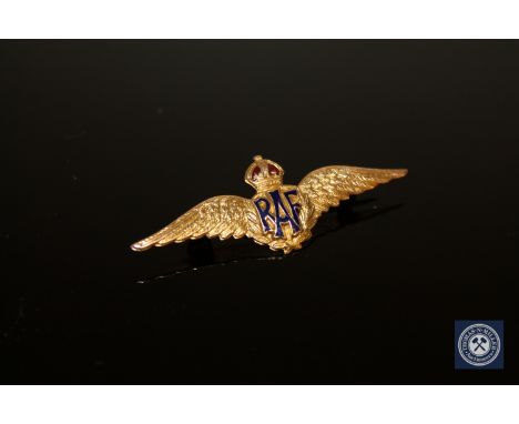 A 9ct gold and enamel RAF sweetheart brooch
