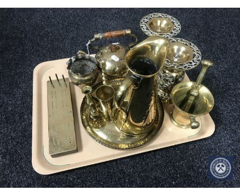 A tray of brass ware, Art Nouveau jug, brass cribbage board, kettle, pestle and mortar etc 
