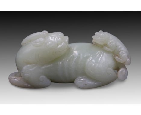 A Chinese Jade Mythical Lion with its Cub.   Length: Approximately 7.4cm  Private Collector from Belgium 