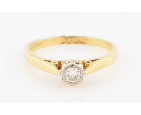 SOLD WITHOUT BUYERS PREMIUM AND VAT. An 18ct yellow gold diamond solitaire ring, set with a round brilliant cut diamond, appr