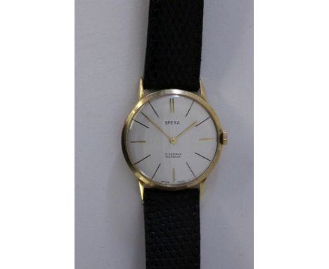 "SPERA" HERRENARMBANDUHRGehäuse 585/000 Gelbgold. Mechanisches Werk mit Handaufzug. 17 Steine, Incabloc. Lederband. Werk läuf