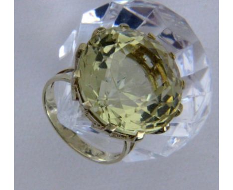 DAMENRING585/000 Gelbgold mit Citrin. Ringgr. 54, Brutto ca. 11,6g   A LADIES RING 585/000 yellow gold with citrine. Ring siz