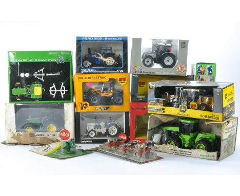Tractor and Construction group comprising various issues from Ertl, Britains etc. Some dampness to some boxes, models look ge